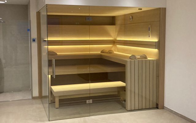 Referenzen exklusiver Sauna-Neubau, Wellness-Sanierung und Restaurierung in Spa- & Wellnesshotels: Wellness-Design München-Standberg-Pähl