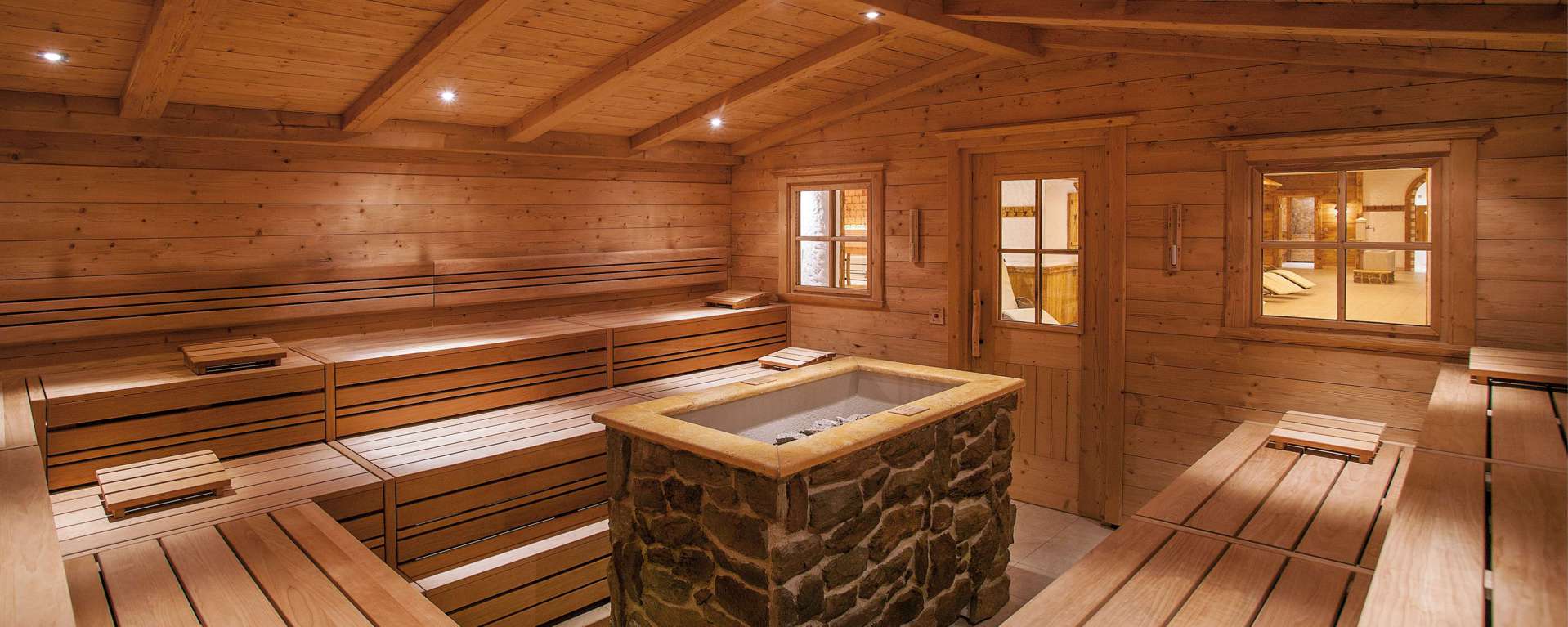 Gewerbesauna, Suitesauna, Zimmersauna, 85049 Ingolstadt, 93047 Regensburg, 94469 Deggendorf, Saunabau, 82396 Pähl, Designsauna, Saunabau, Saunahersteller, Sauna renovierung, 82418 Murnau, Salzraum, Salzgrotte, Qualitätssauna, Kindersauna, Seniorensauna, Saunawartung, Dampfbadwartung, Jacuzzi, Saunalandschaft, Saunaclub, Wellnesshotel, Saunazubehör, Saunaduft, Saunatür, Saunasteine, entspannung, erholung, saunieren, Sauna kaufen, Therme, Fasssauna, Salzgrotte, Solarium, Whirlpool, Hot tub, Infrarotsauna, Solebad, Therme Erding, Saunalux, KWS,